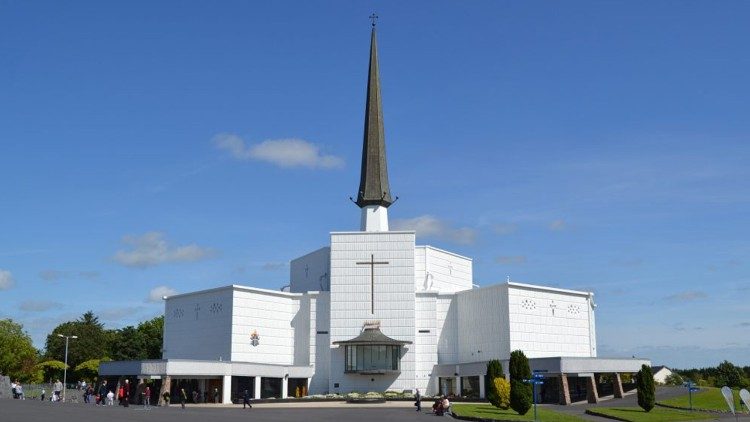 Shenjtërorja Mariane e Knock, Irlandë