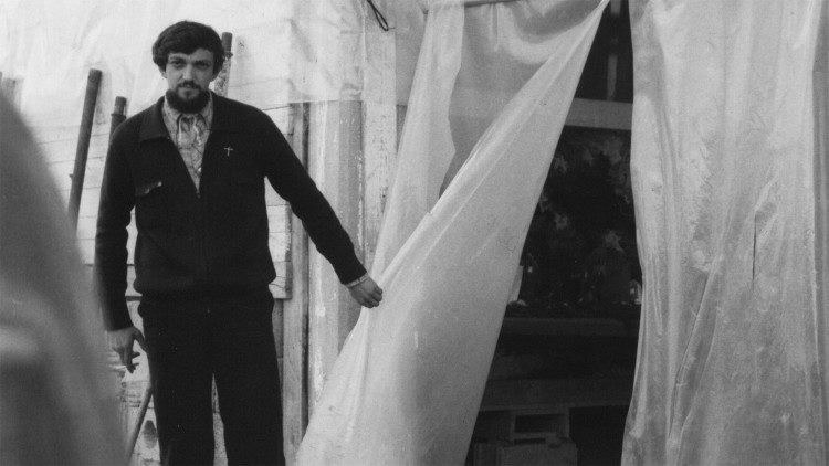 Padre Ramin nell'Irpinia del post terremoto, nel dicembre 1980