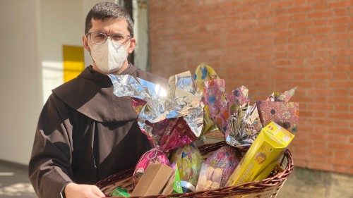 La presenza dei francescani nella Pasqua dei “nuovi poveri”