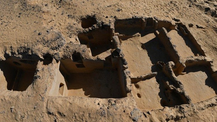 Manastiri i Egjiptit, i sapozbuluar