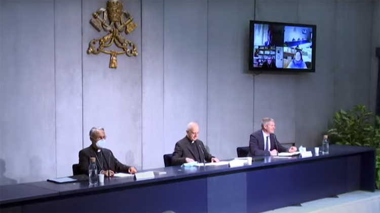 Conferenza stampa Lettera Apostolica Antiquum ministerium - Papa Francesco istituisce il ministero di catechista