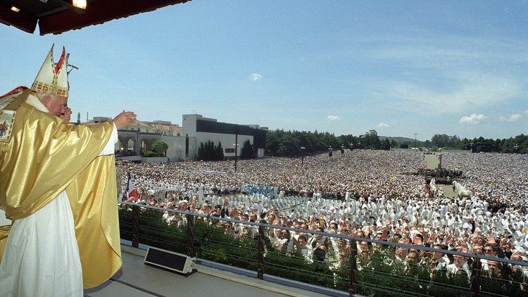 Giovanni Paolo II a Fatima 2000