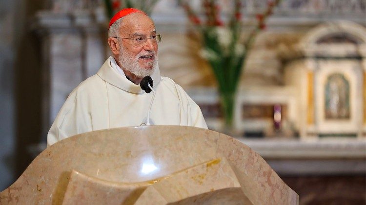 Il cardinale Cantalamessa durante la celebrazione per il centenario della Cattolica