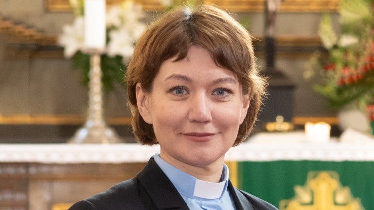Reverendka Anne Burghardt 