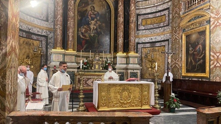 Missa na Igreja Santo Antônio dos Portugueses, em Roma