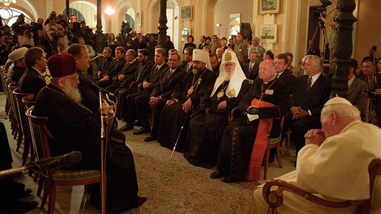 Viagem Pastoral de João Paulo II à Ucrânia (23-27.06.2001)