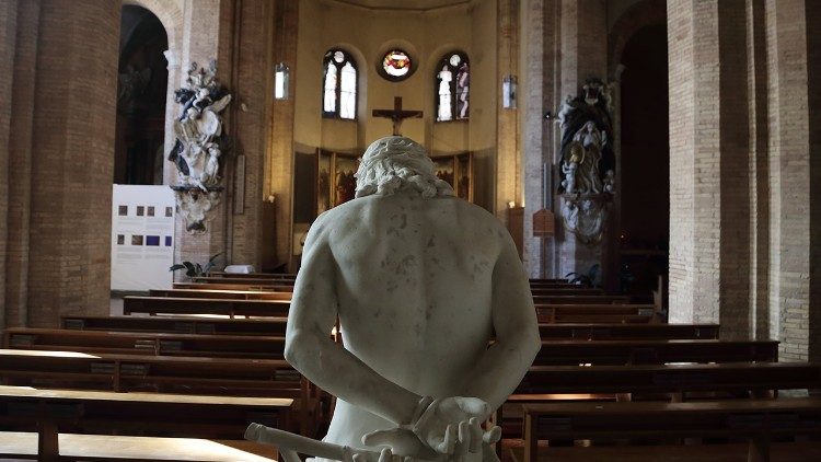 Dänemark hat keine Nationalkirche in Rom, feiert deshalb im Campo Santo Teutonico