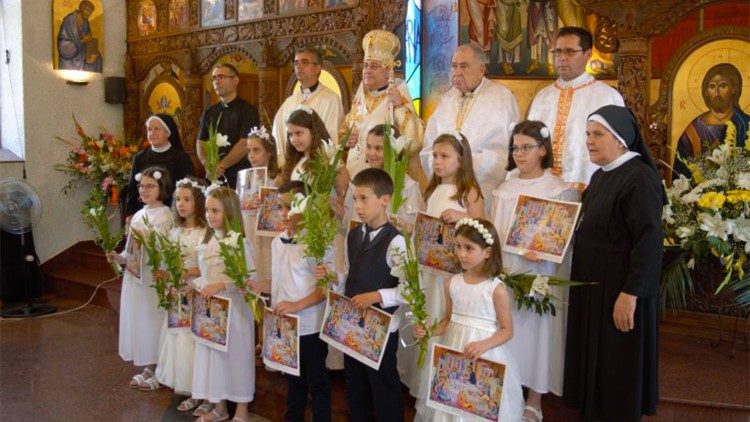 Прва света Причест во Катедралата „Успение на Пресвета Богородица“ во Струмица