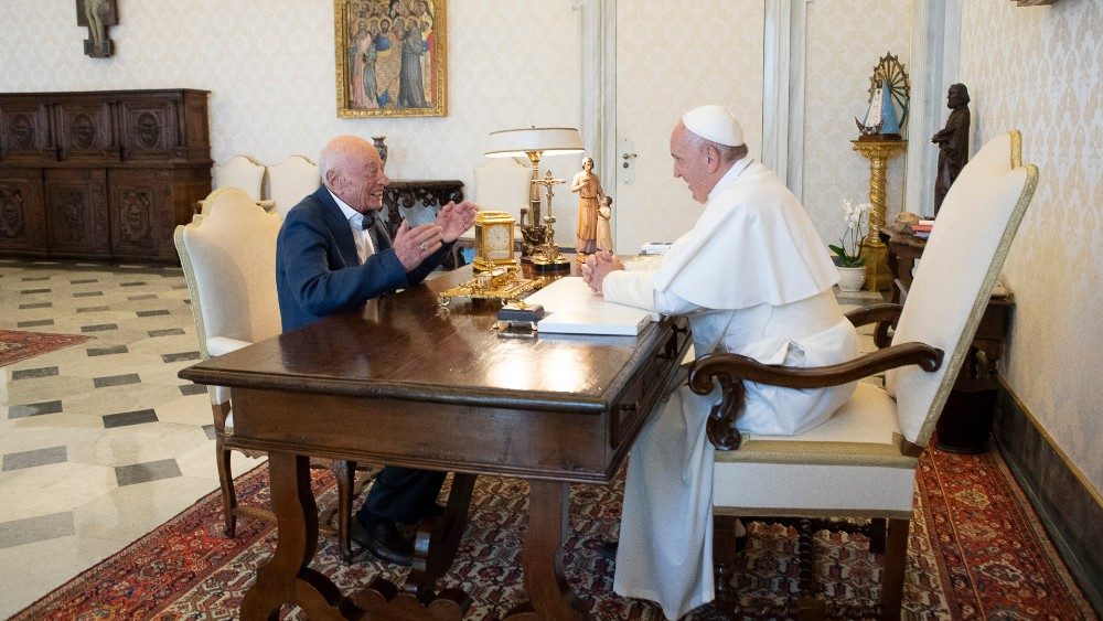 2021.07.02 Papa Francesco incontra il Prof. Edgar Morin, filosofo e sociologo francese il 27.06.2019