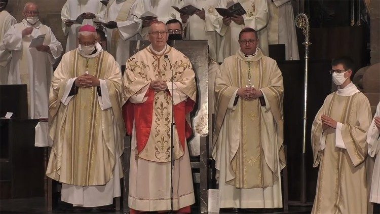 Kardinali Pietro Parolin kremton Meshën për Jubileun e Shën  Odilies në Strasburg të Francës