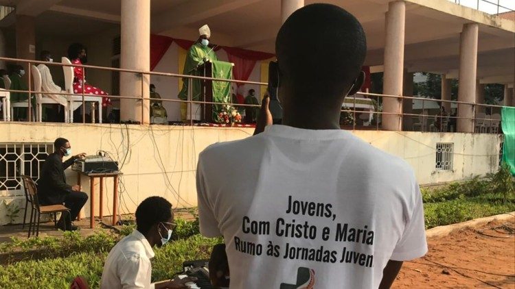 A celebração no Seminário Maior do Sagrado Coração de Jesus, em Luanda