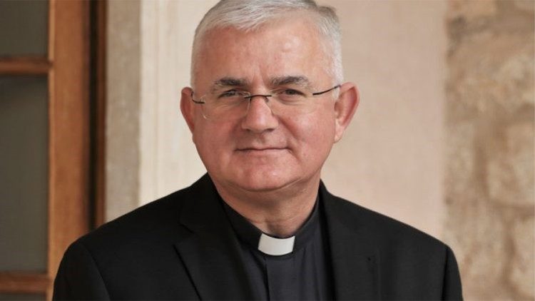 Monisgnor Mate Uzinić, arcivescovo coadiutore di Rijeka e amministratore apostolico di Dubrovnik