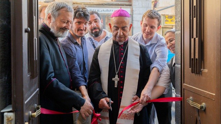 Eröffnung des „Christian Hope Centers“ in Damaskus mit Georges Abou Khazen, Apostolischer Vikar von Aleppo