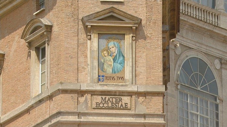 वाटिकन में कलीसिया की माता संत मरियम 