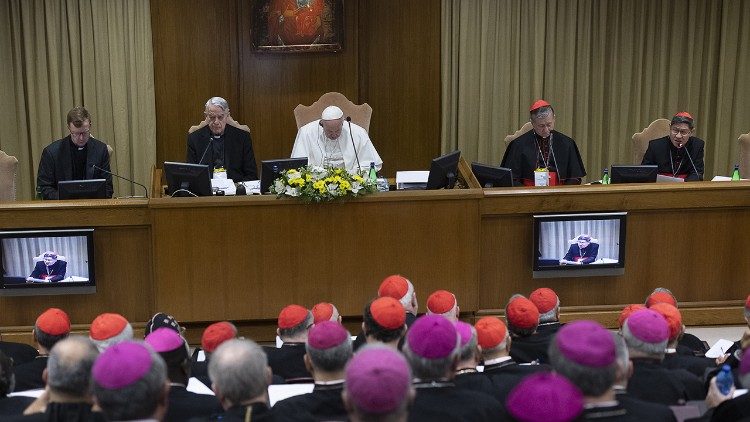 P. Lombardi SJ a 2019. február 21-24 között a kiskorúak védelmérő tartott vatikáni konferencia moderátora 