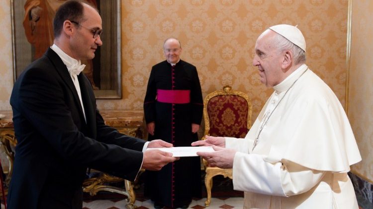 Popiežius ir Vokietijos ambasadorius 