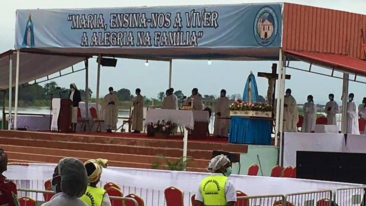 Angola - Peregrinação (2021) a Nossa Senhora da Muxima 
