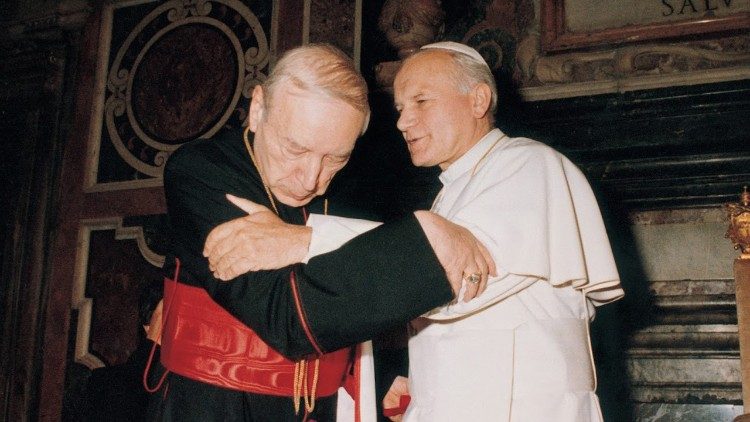 кардинал Вишинський з Папою Іваном Павлом ІІ
