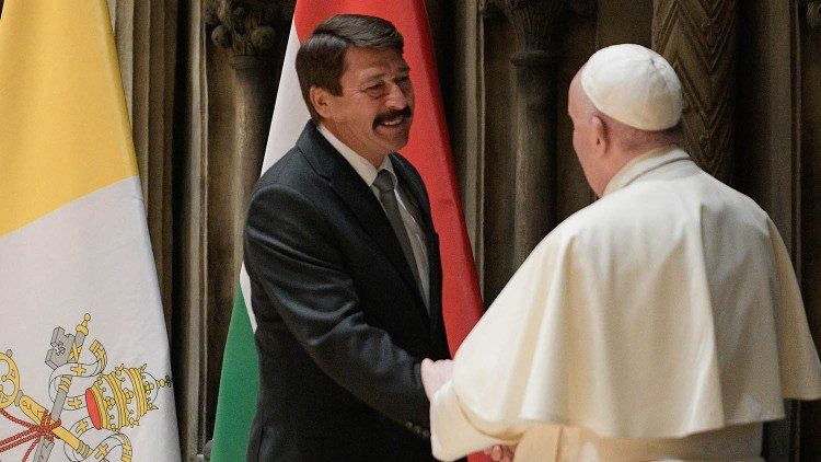 教宗与匈牙利总统阿戴尔
