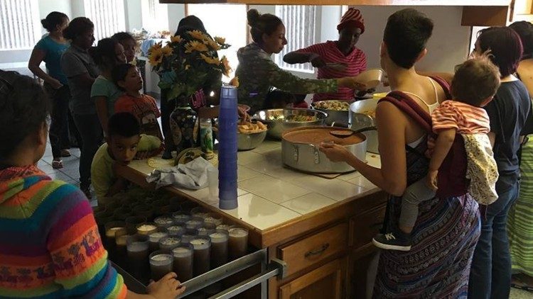 La cucina del Centro Madre Assunta a Tijuana