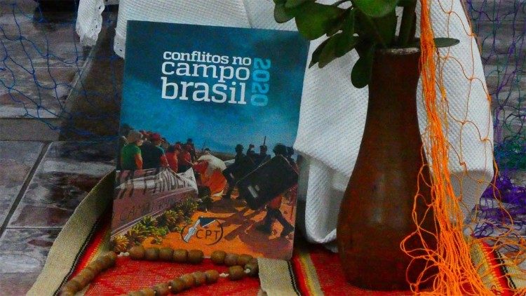 Caderno de Conflitos na Amazônia