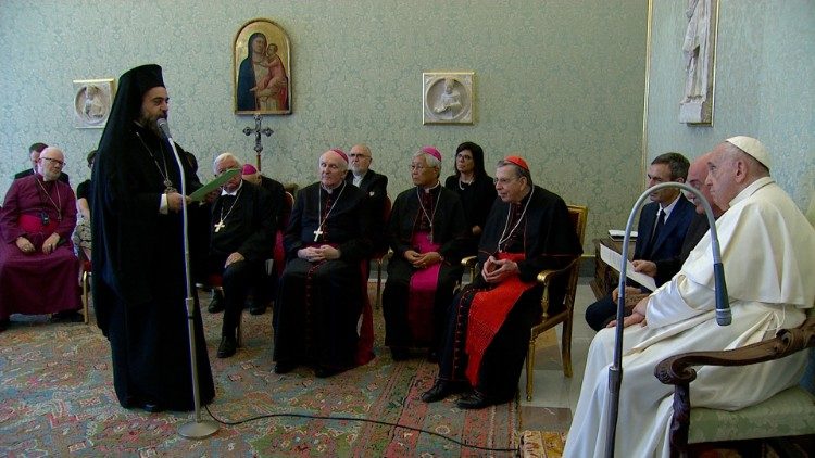 I Vescovi amici del Movimento dei Focolari ricevuti in udienza dal Papa