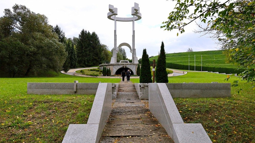2021.10.04 Commemorazione a Teharje per gli uccisi dopo II guerra discorso di Susnik