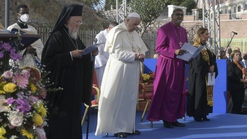 «Le nom de Dieu est paix»: appel interreligieux en présence du Pape 