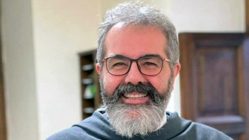 P. Agnello Stoia: Biti Cerkev v izhodu pomeni sprejemati ljudi