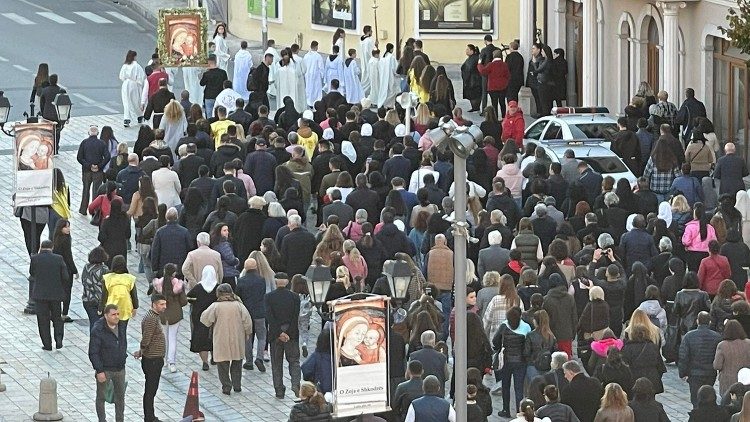 A procissão de Nossa Senhora de Scutari em 2019