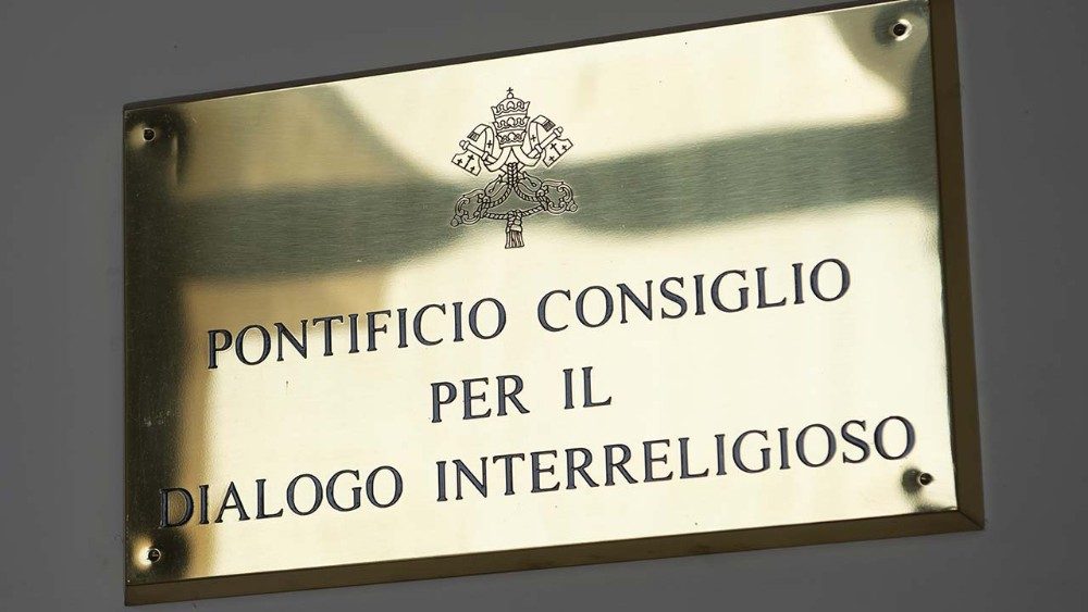 2021.10.18 Pontificio Consiglio Dialogo Interreligioso - la targa all'ingresso del dicastero