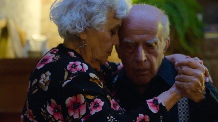 L'amore sui passi del tango, la storia di Carlos e Cristina Solis