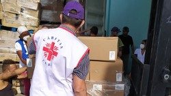 emergencia-ayuda-humanitaria-contenedores-caritas-cuba-covid19-octubre-2021-descargaAEM.jpg