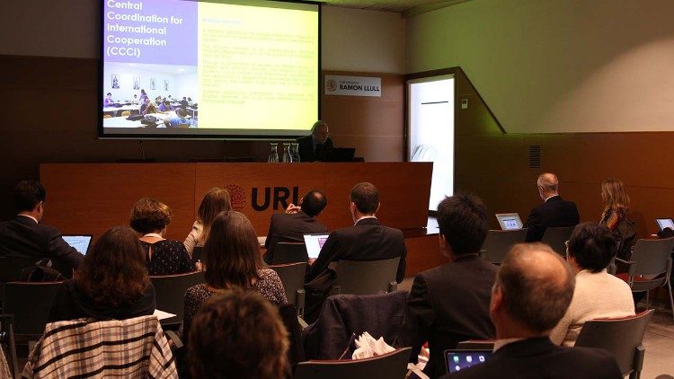 Ancora un'immagine dell'incontro di lancio del progetto, nel 2019 a Barcellona, ospitato dall'Universitat Ramon Llul