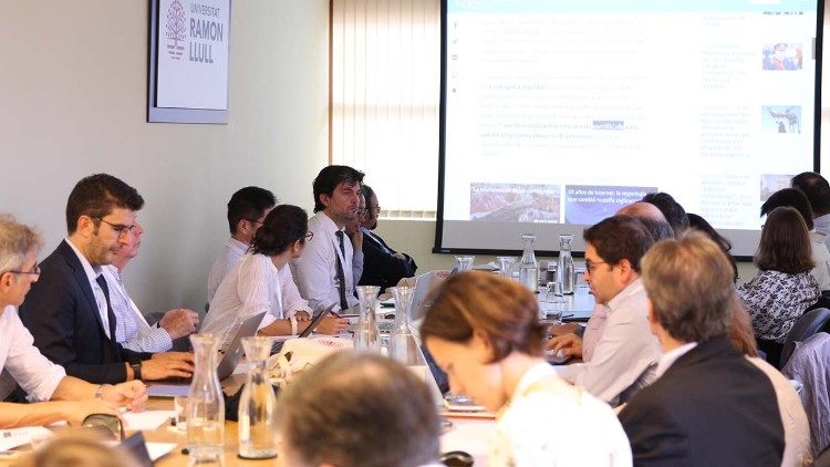 Reunión de lanzamiento de la red Sacru en la Universidad Católica Ramon Llull de Barcelona en 2019, justo antes de la pandemia.