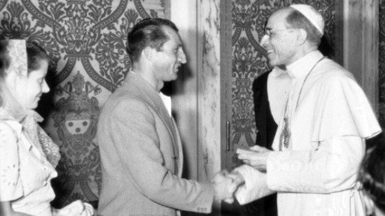 El Papa Pío XII y Gino Bartali