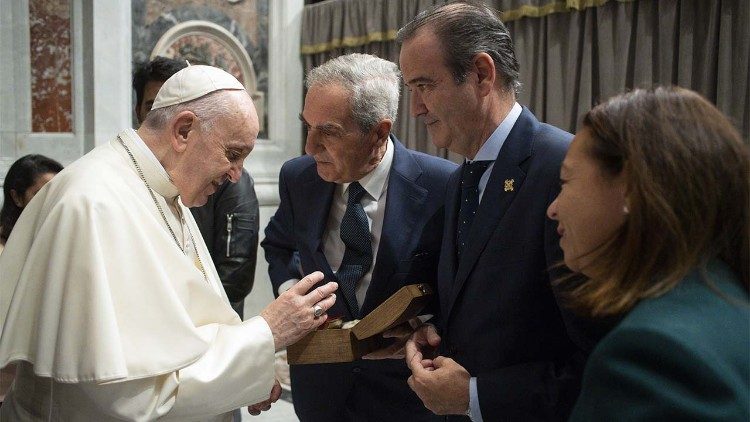 Encuentro del Papa con la delegación de Málaga, España