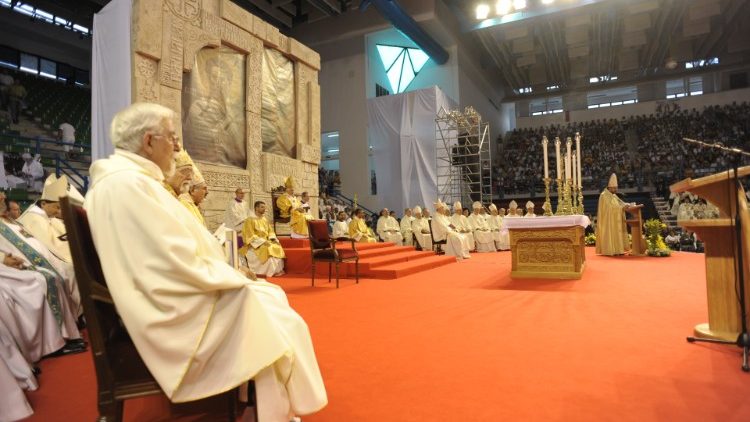 Sveta ma?a ob izidu Instumentum laboris