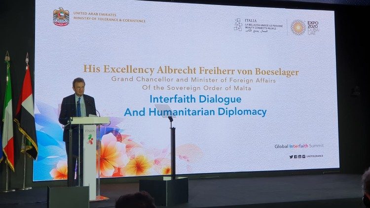 Il Gran Cancelliere dell'Ordine di Malta, Albrecht Boeselager, al Forum di Dubai 