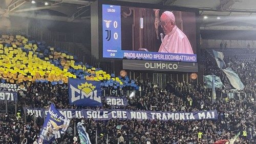Calcio, all'Olimpico entra in campo la solidarietà del Papa