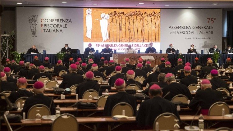 イタリア司教協議会総会初日、教皇フランシスコを迎えて　2021年11月22日