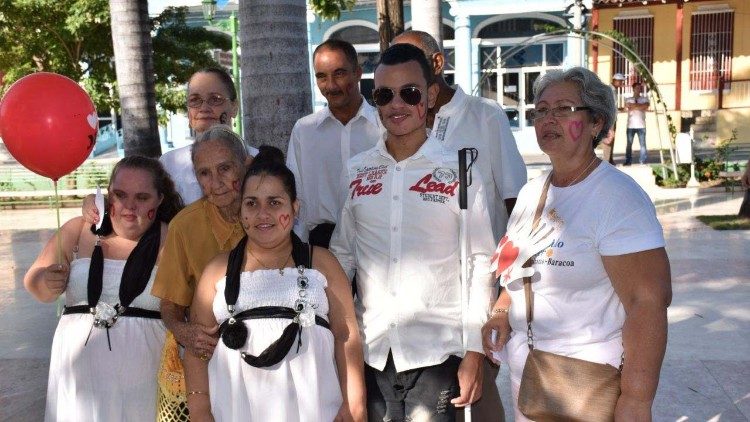 Beneficiarios del programa "Aprender a crecer" de Cáritas Cuba