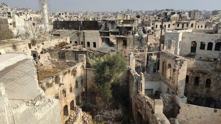 Karā sagrautā Alepo pilsēta