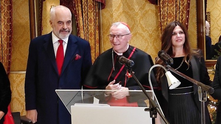 Kardinal Pietro Parolin in albanski premier Edi Rama