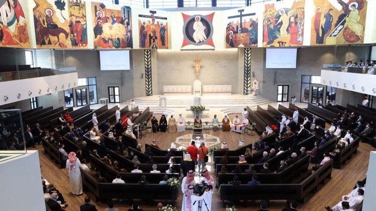 Lễ khánh thành nhà thờ chính toà Đức Mẹ Ả Rập ở Bahrain