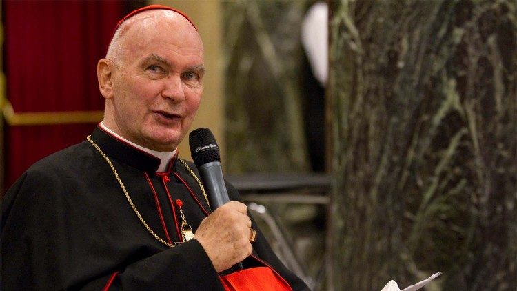 Il cardinale John Patrick Foley (CNS photo/Nancy Wiechec)