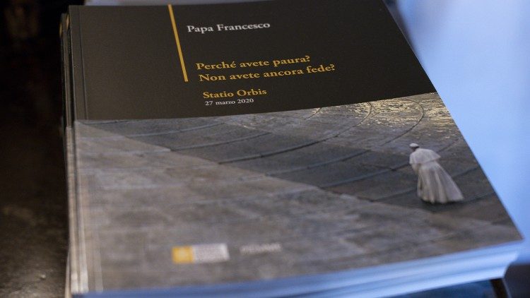 Il libro sulla Statio Orbis del Papa il 27 marzo 2020