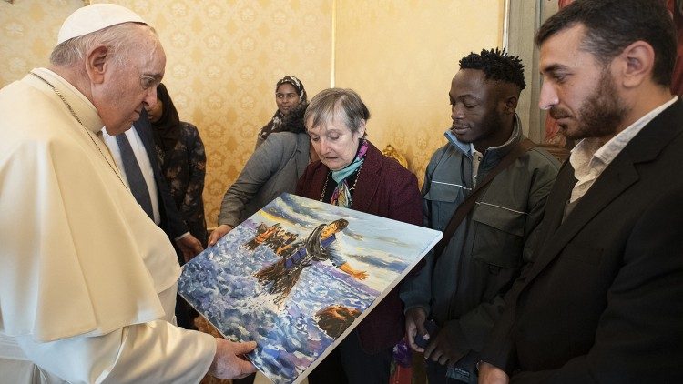 Il dono che i rifugiati hanno portato a Papa Francesco