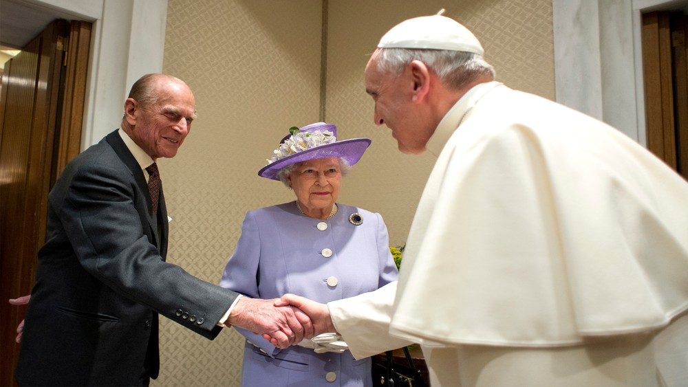Drottning Elisabeth och prins Philip möter påven Franciskus 3 april 2014