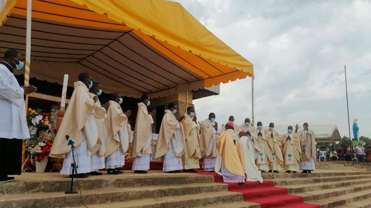 Aspecto da vida da Igreja em Bamenda